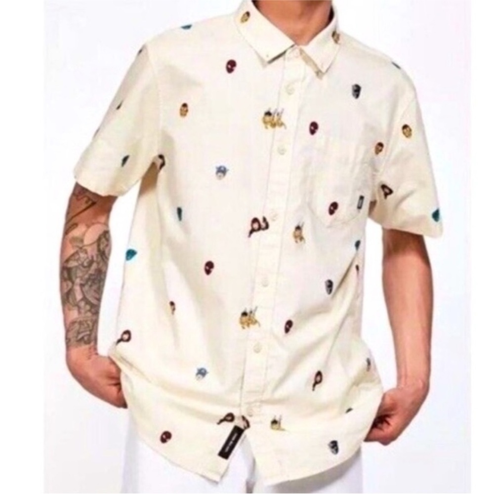 VANS X MARVEL Off‎ White Button Up Shirt Short Sleeve Collaboration XL Sold Out